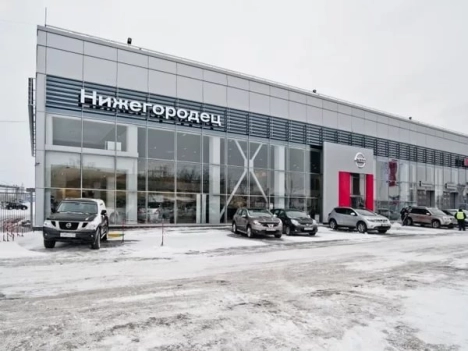 Nissan НИЖЕГОРОДЕЦ на Бринского